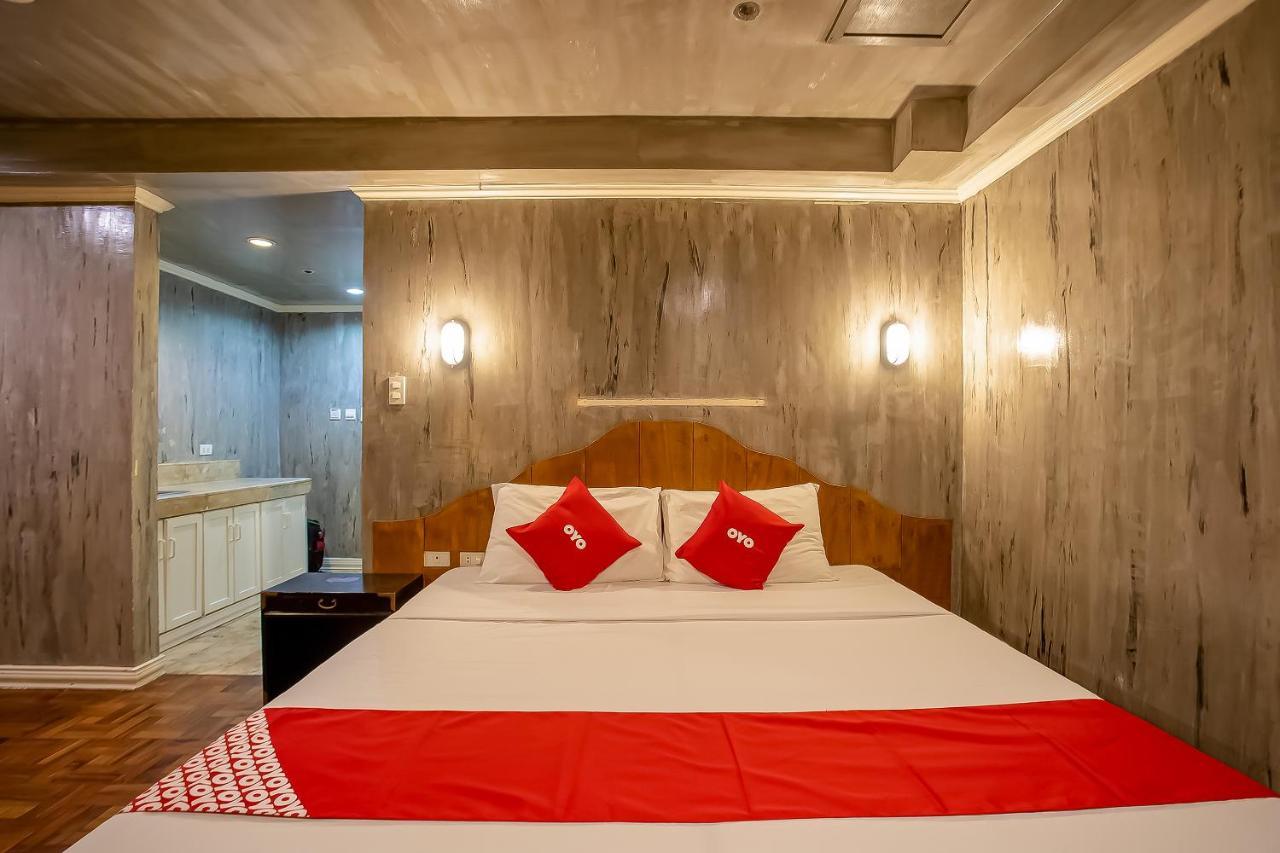 Oyo 821 Connector Hostel Makati City Eksteriør bilde