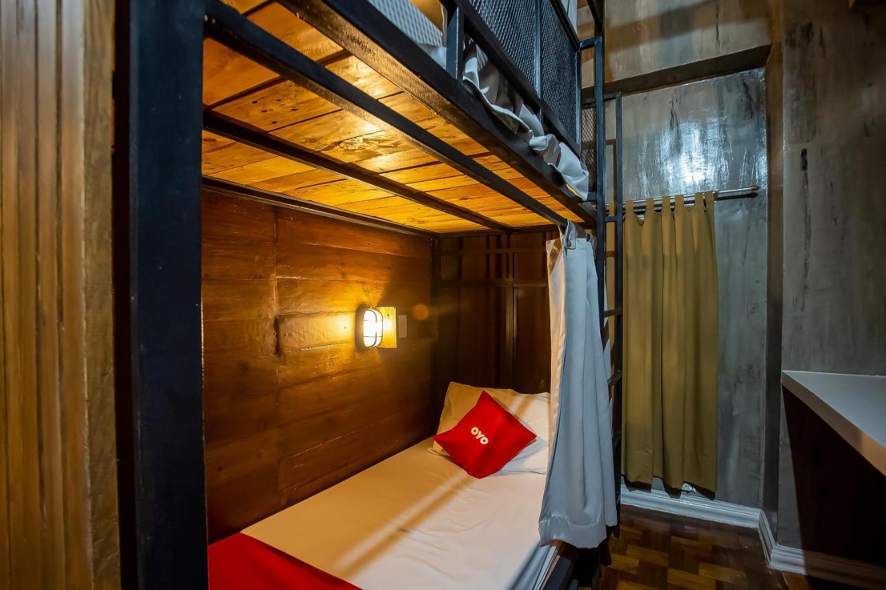 Oyo 821 Connector Hostel Makati City Eksteriør bilde