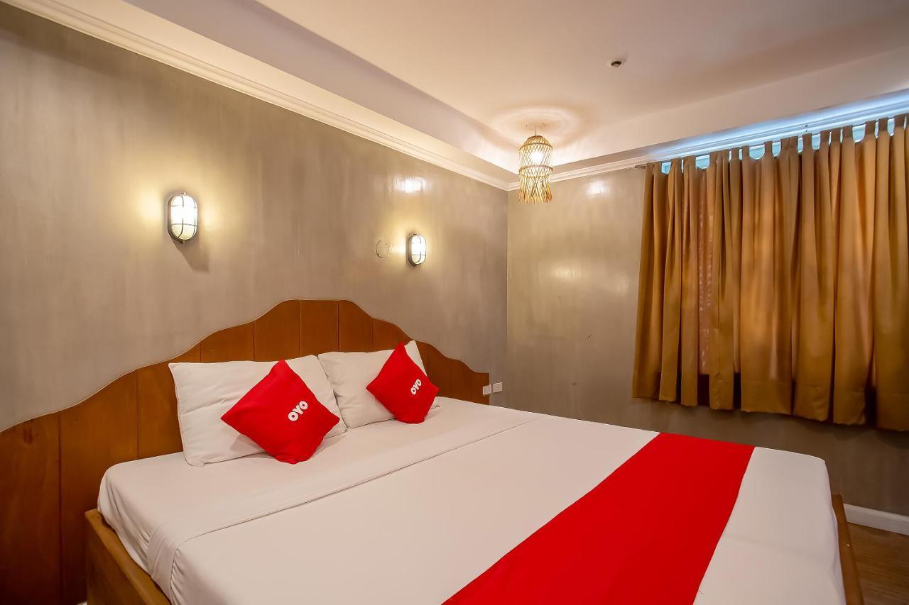 Oyo 821 Connector Hostel Makati City Eksteriør bilde