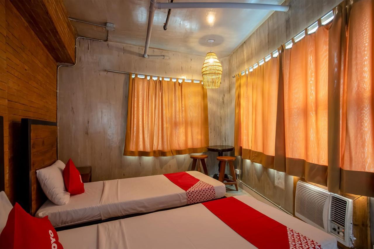 Oyo 821 Connector Hostel Makati City Eksteriør bilde