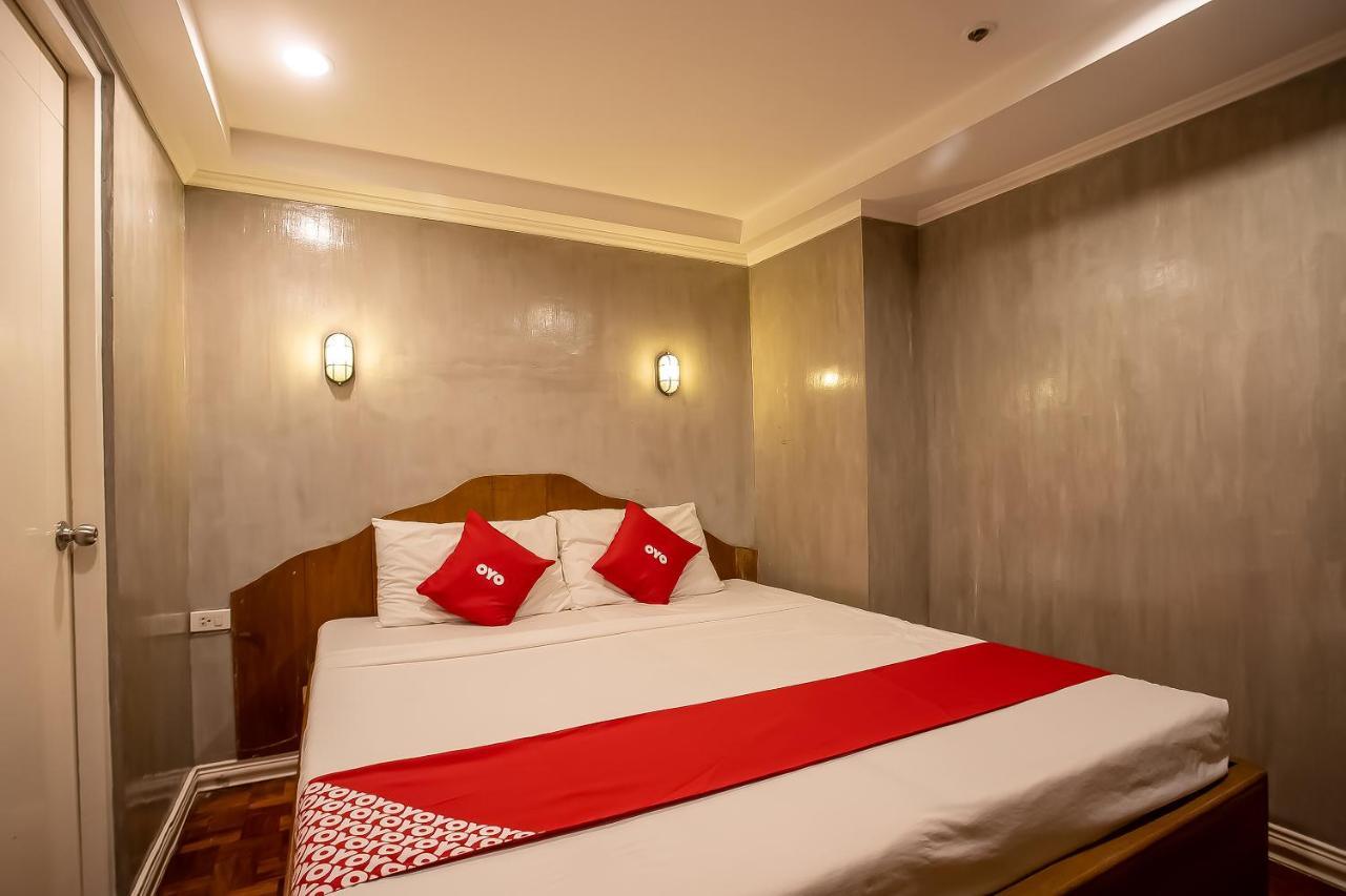 Oyo 821 Connector Hostel Makati City Eksteriør bilde